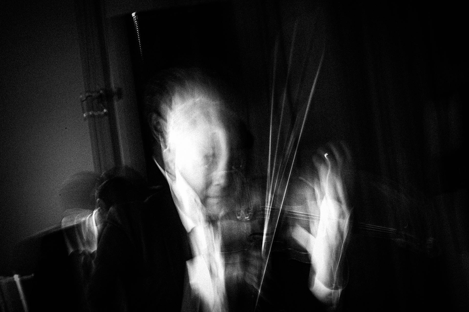 22 fotografii artistice alb negru 22 fotografii artistice alb negru