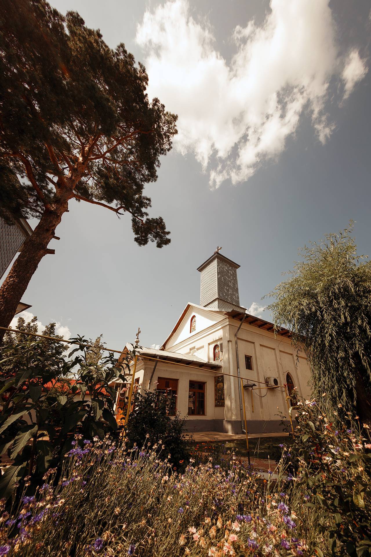 11 biserica romania church 11 biserica romania church